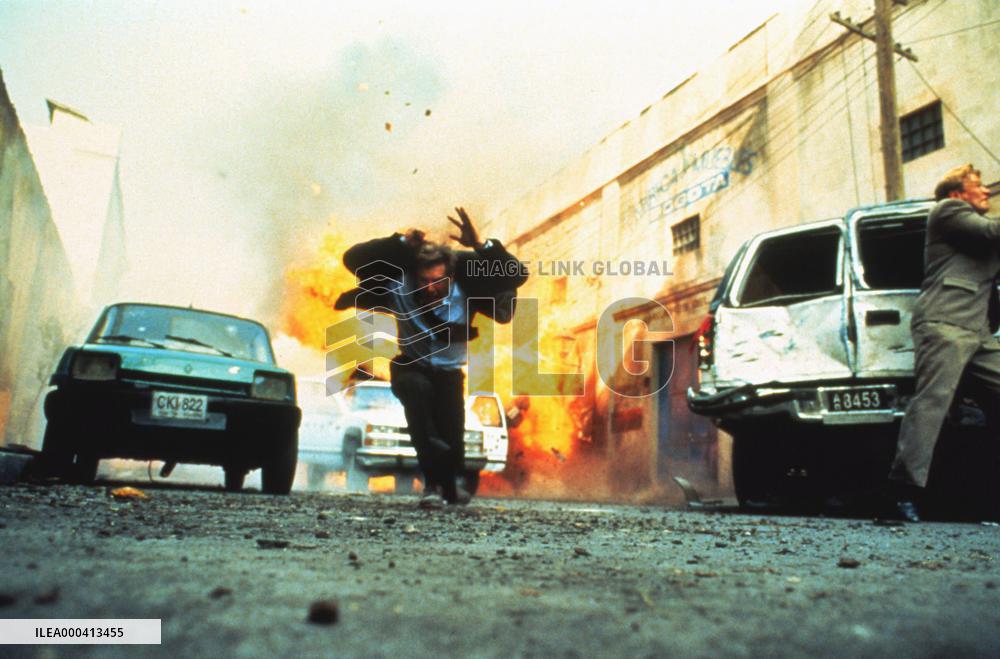 Clear And Present Danger (1994)