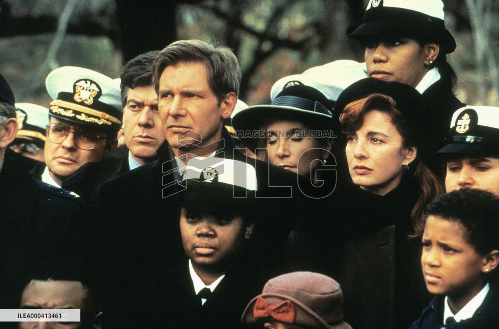 Clear And Present Danger (1994)