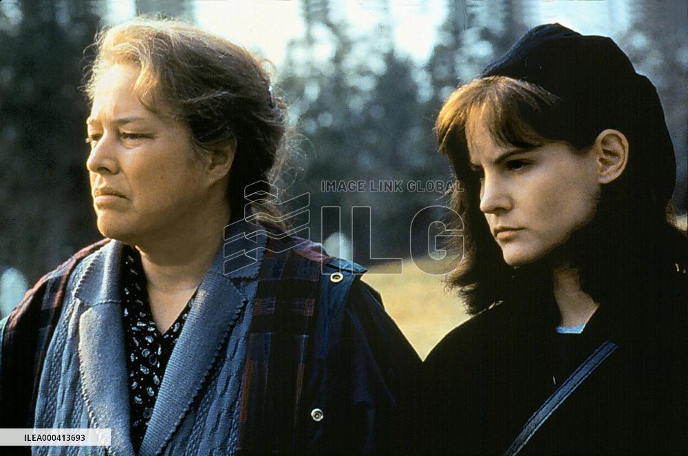 Dolores Claiborne (1995)