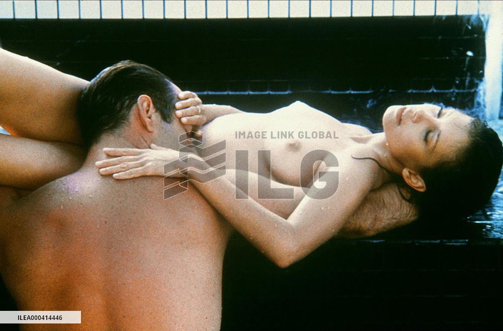 Color Of Night (1994)