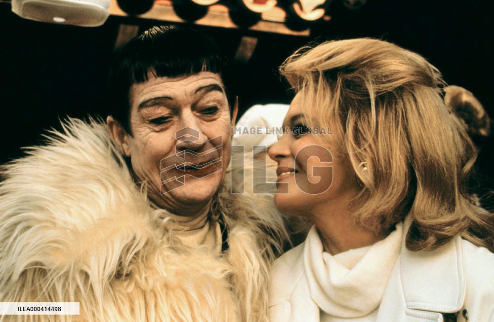 Even Cowgirls Get The Blues (1993)