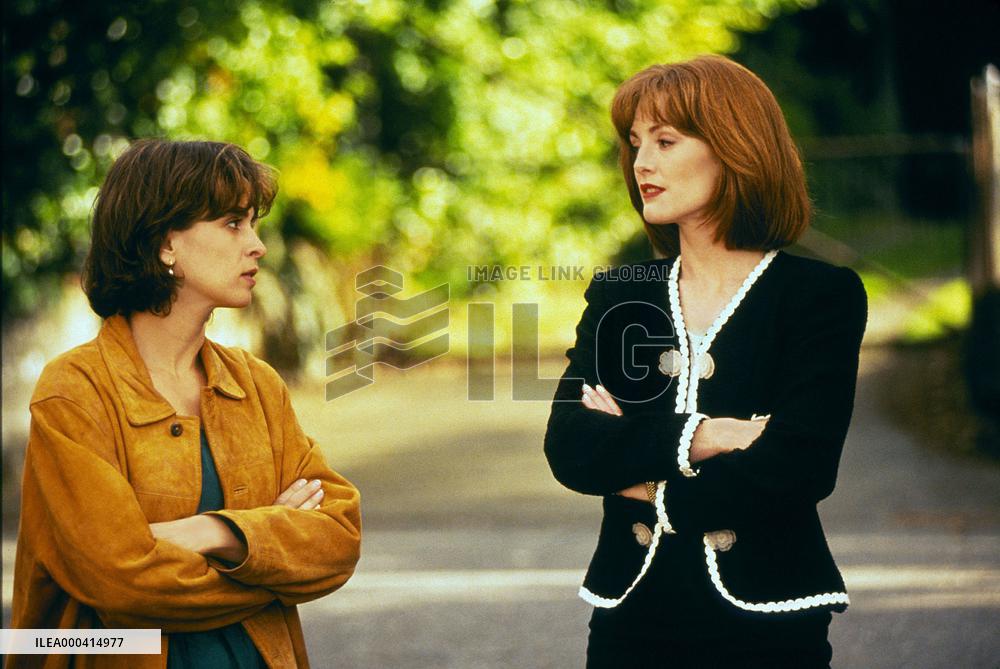 The Hand That Rocks The Cradle (1992)