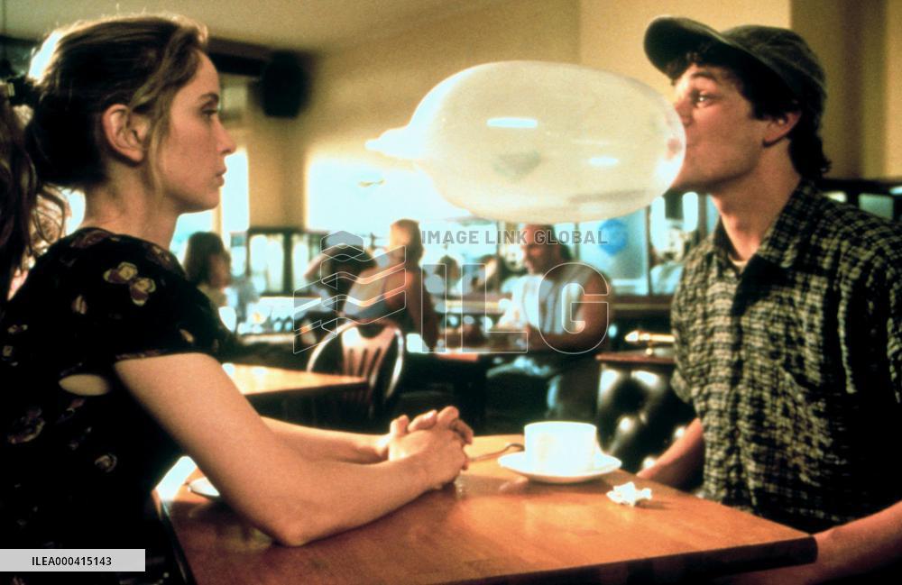 An American Werewolf In Paris (1997)