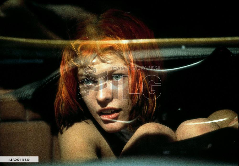 The Fifth Element (1997)
