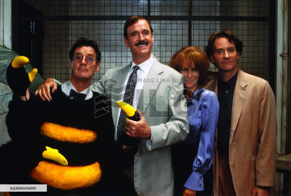 Fierce Creatures (1997)