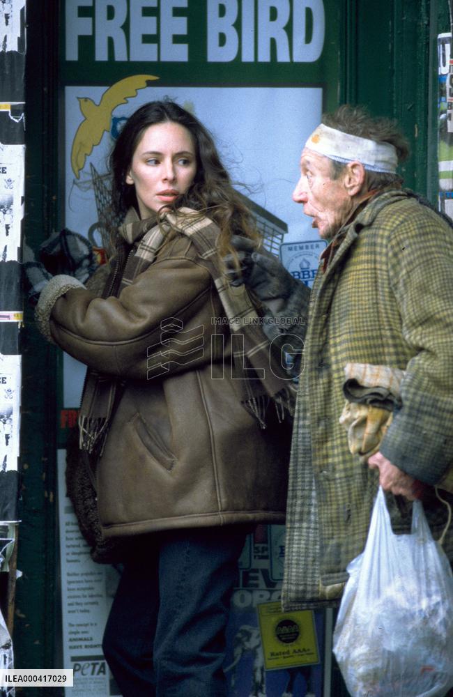 Twelve Monkeys; 12 Monkeys (1995)