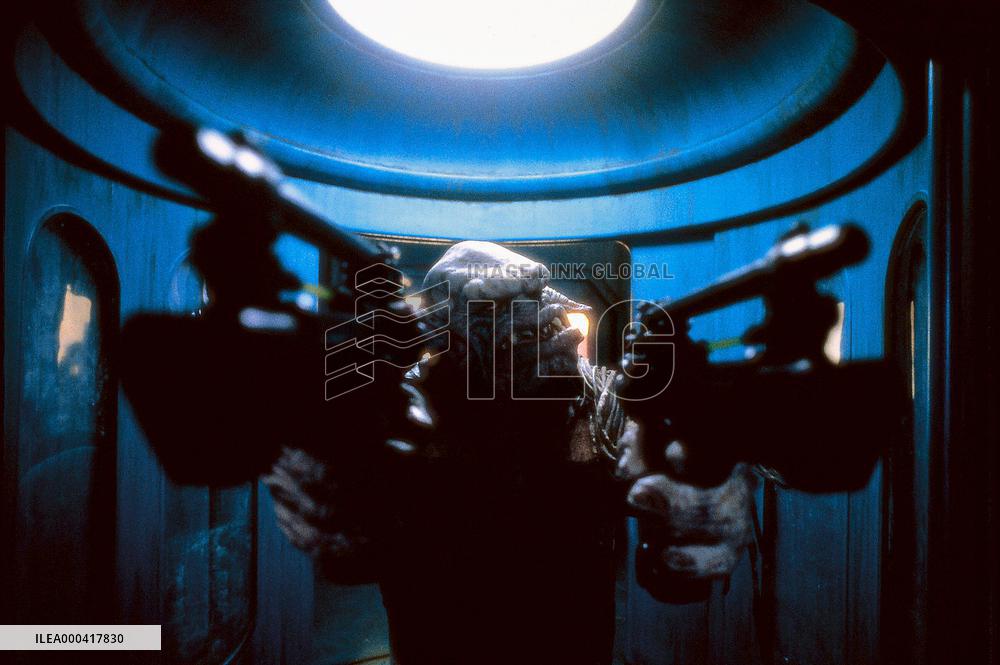 The Fifth Element (1997)