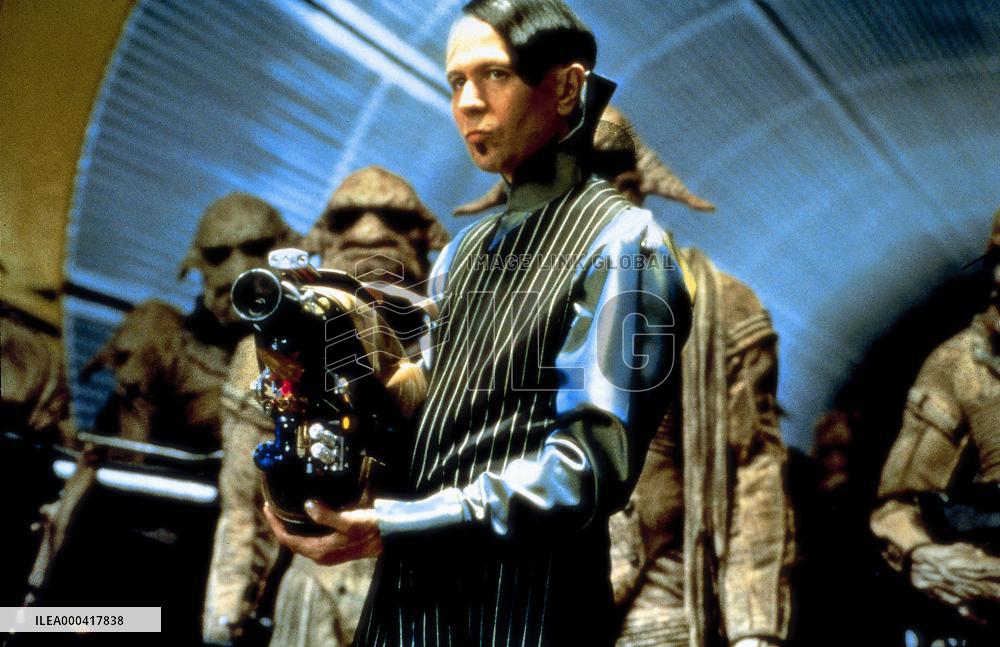 The Fifth Element (1997)