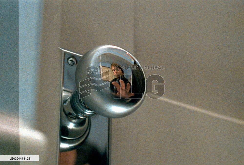 The Sixth Sense (1999)