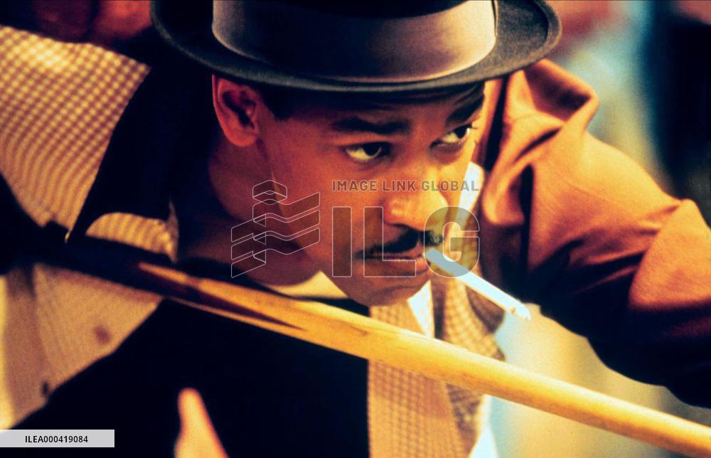 Devil In A Blue Dress (1995)