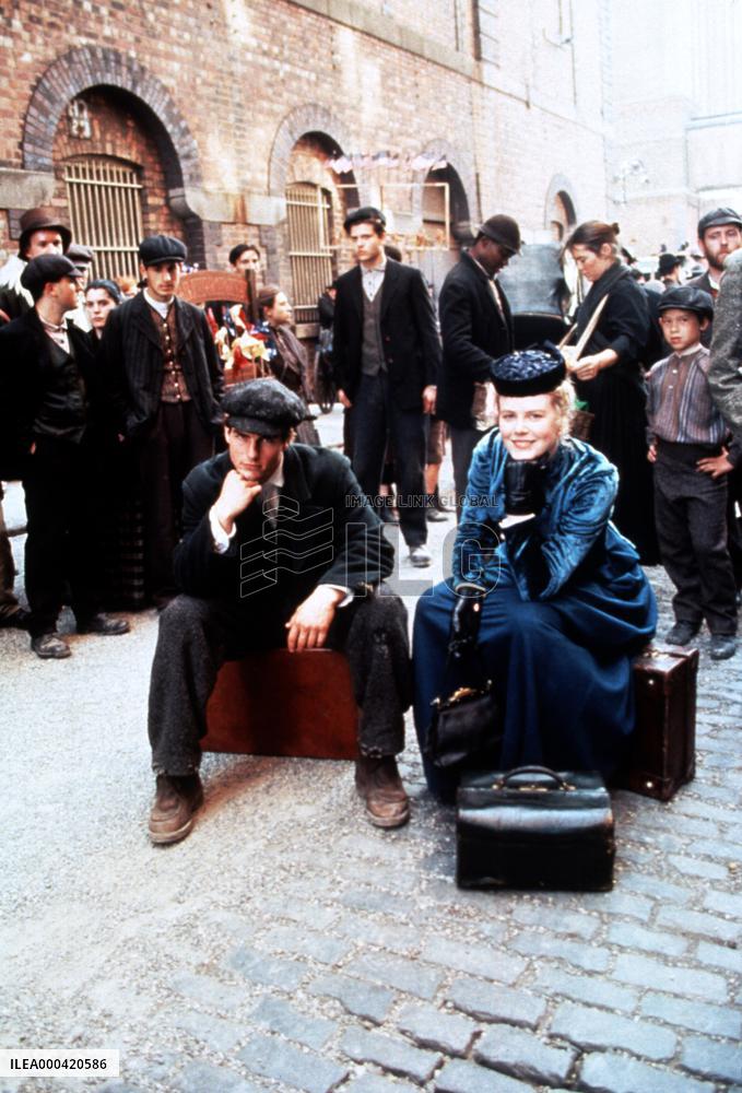 Far And Away (1992)