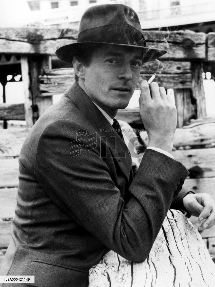 Liz:The Elizabeth Taylor Story (1995)