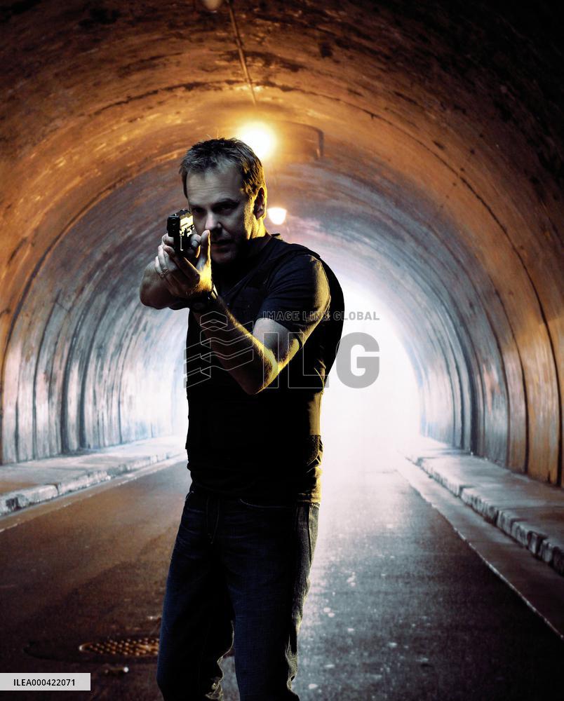 24 : Season 4 (2004)