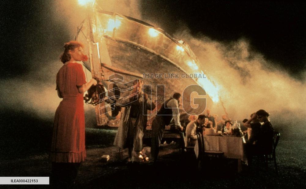 27 Missing Kisses (2000)