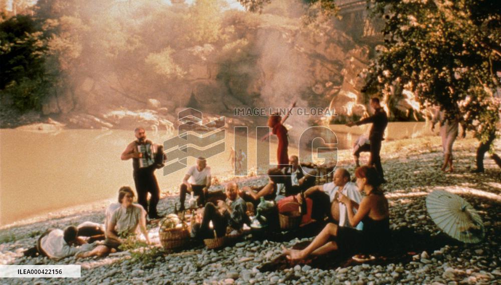 27 Missing Kisses (2000)