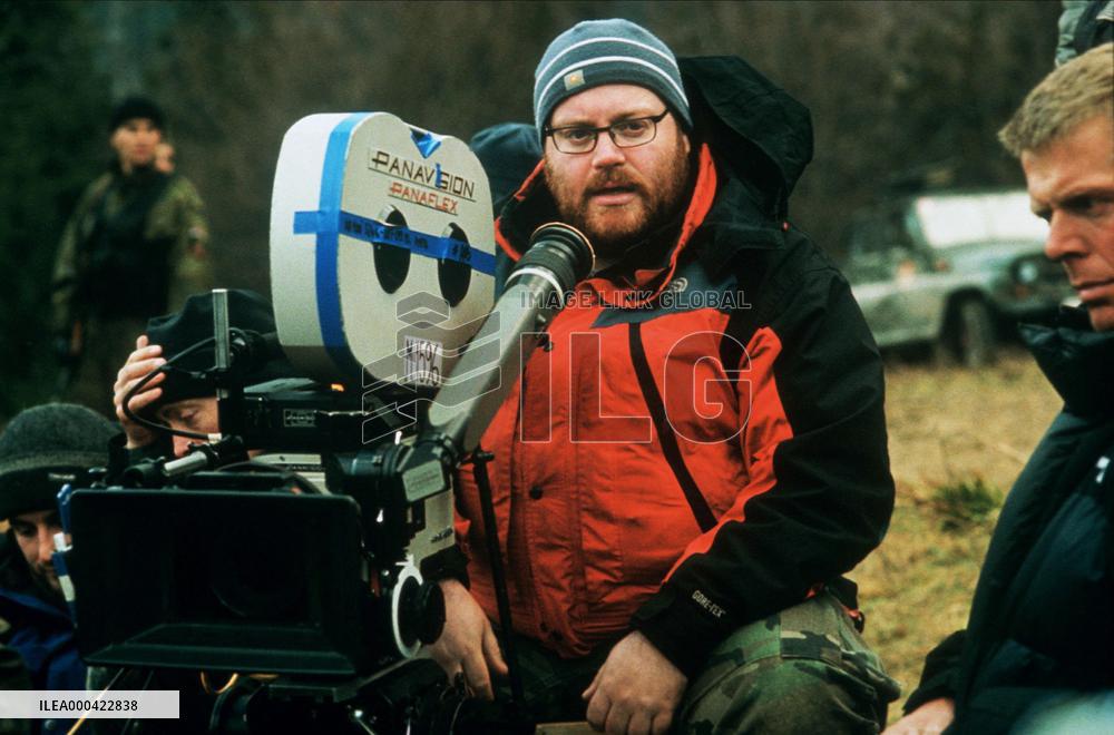 Behind Enemy Lines (2001)