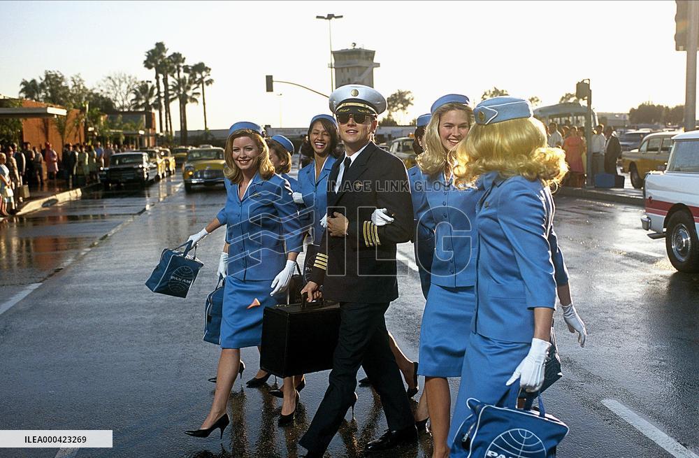 Catch Me If You Can (2002)