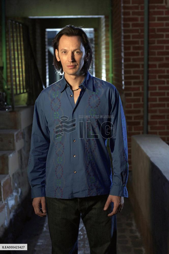 Crossing Jordan (2001)