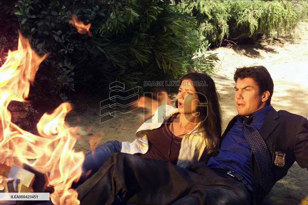 Crossing Jordan (2001)