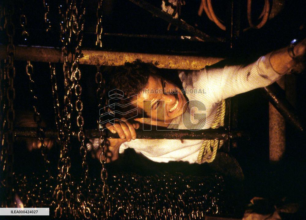 Darkness Falls (2003)