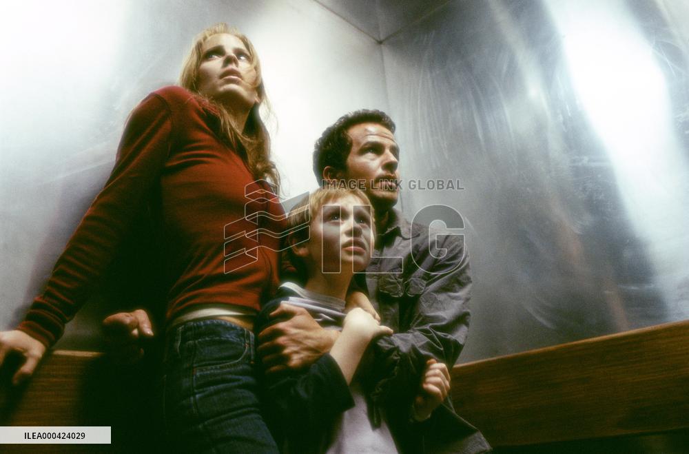 Darkness Falls (2003)