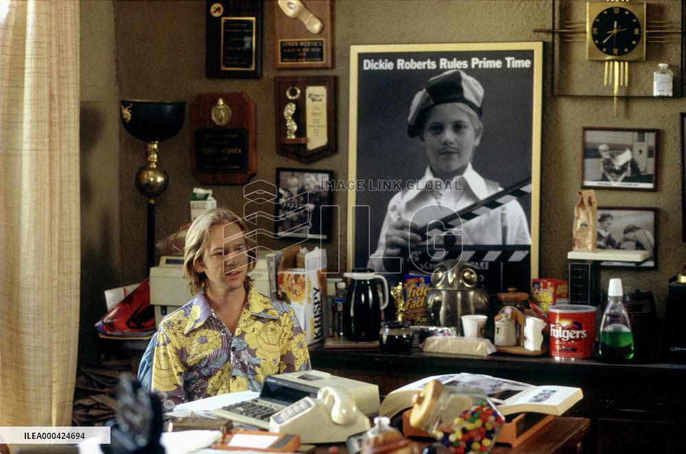 Dickie Roberts: Former Child (2003)