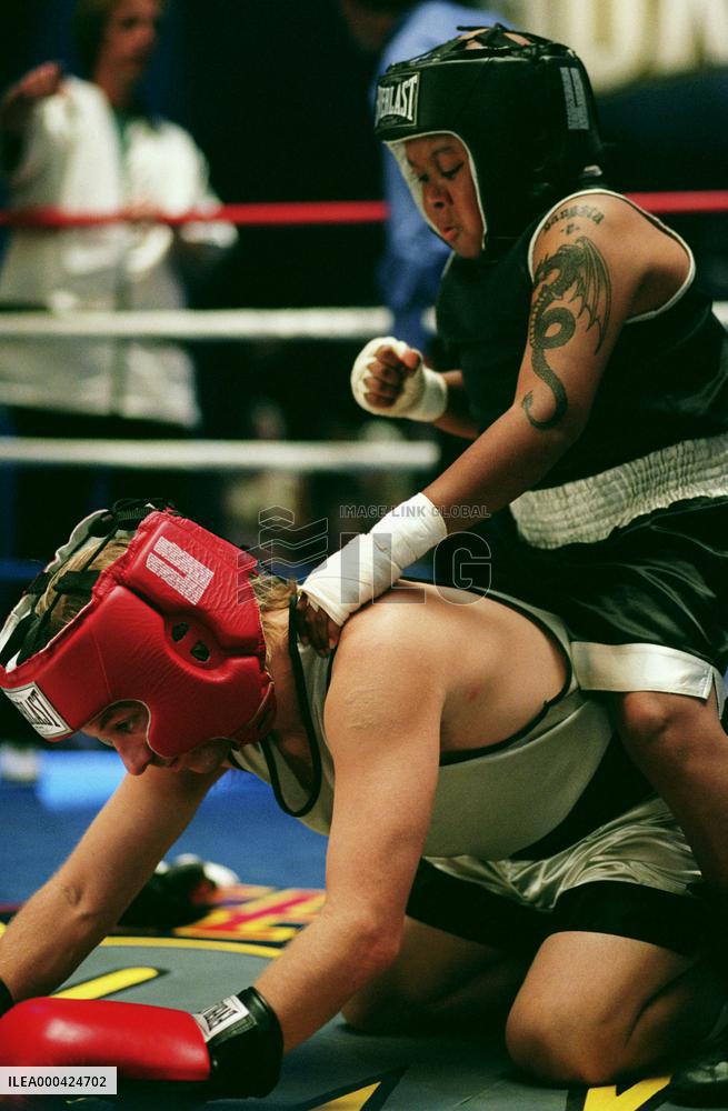 Dickie Roberts: Former Child (2003)