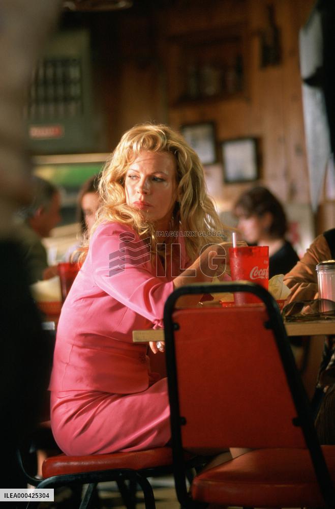 Elvis Has Left The Building (2004)