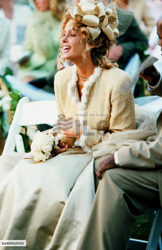 Dr. T And The Women (2000)