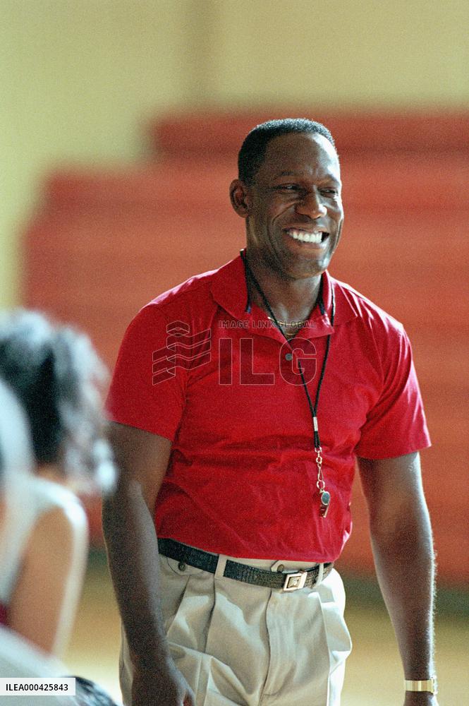 Edge Of America (2003)