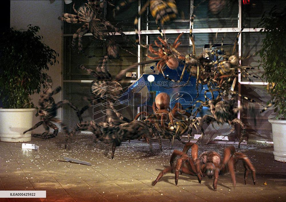 Eight Legged Freaks (2002)