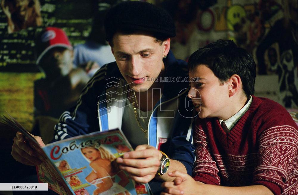 Everything Is Illuminated (2005)