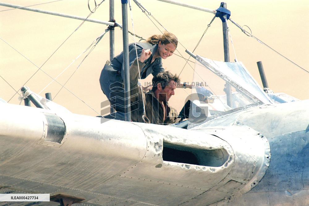 Flight Of The Phoenix (2004)