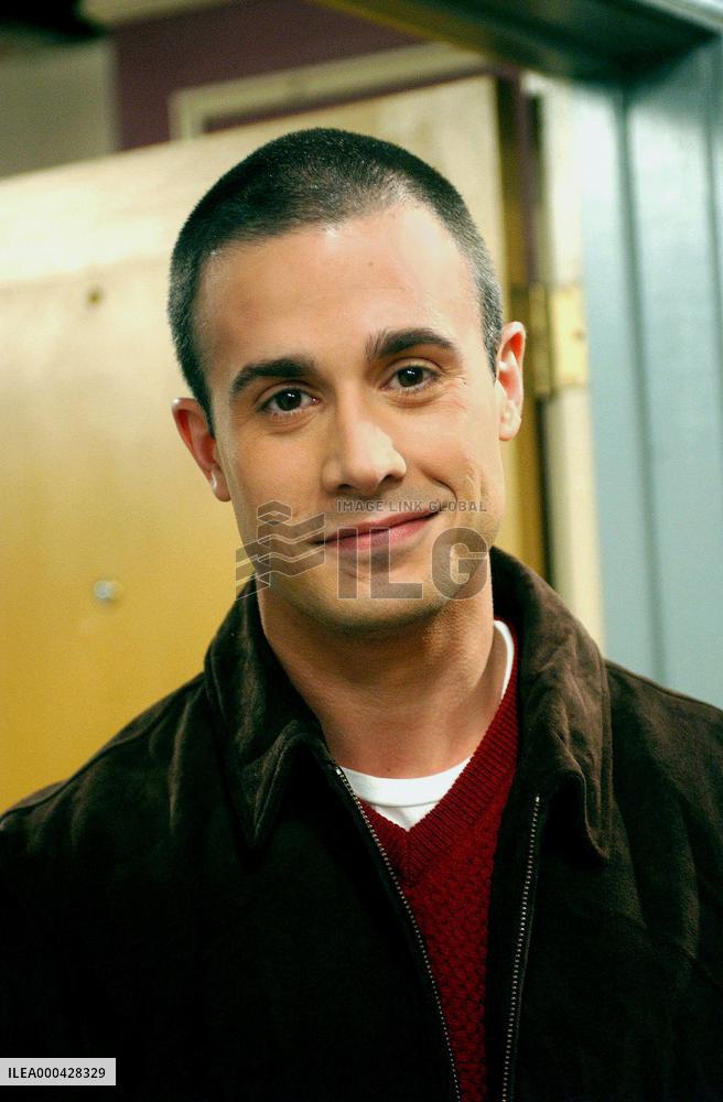 Friends : Season 9 (2002)