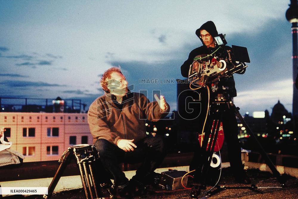 Good Bye Lenin! (2003)