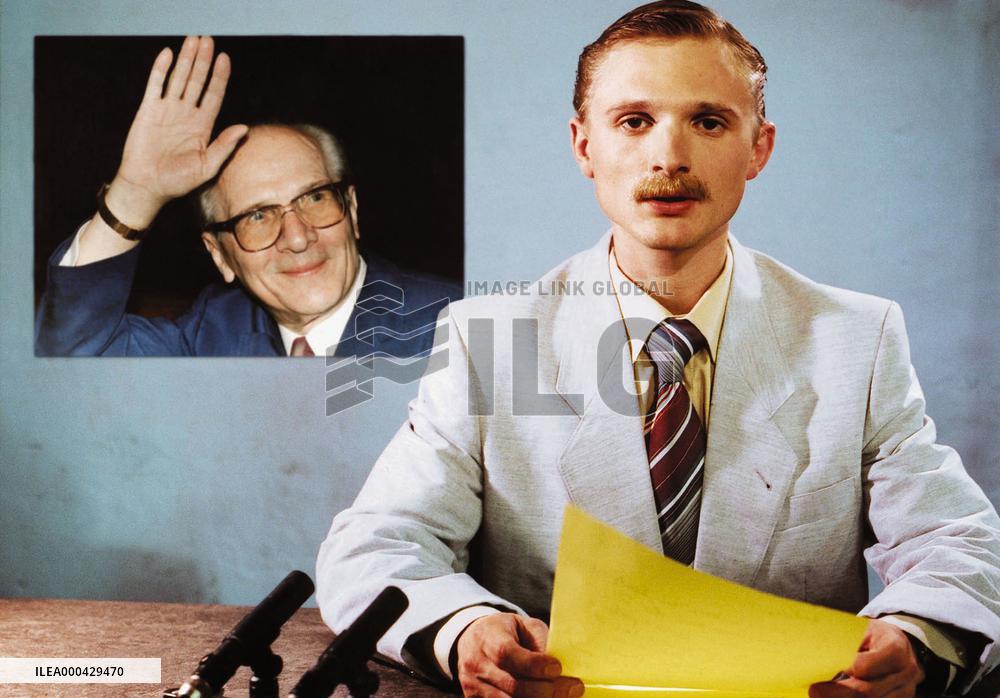 Good Bye Lenin! (2003)