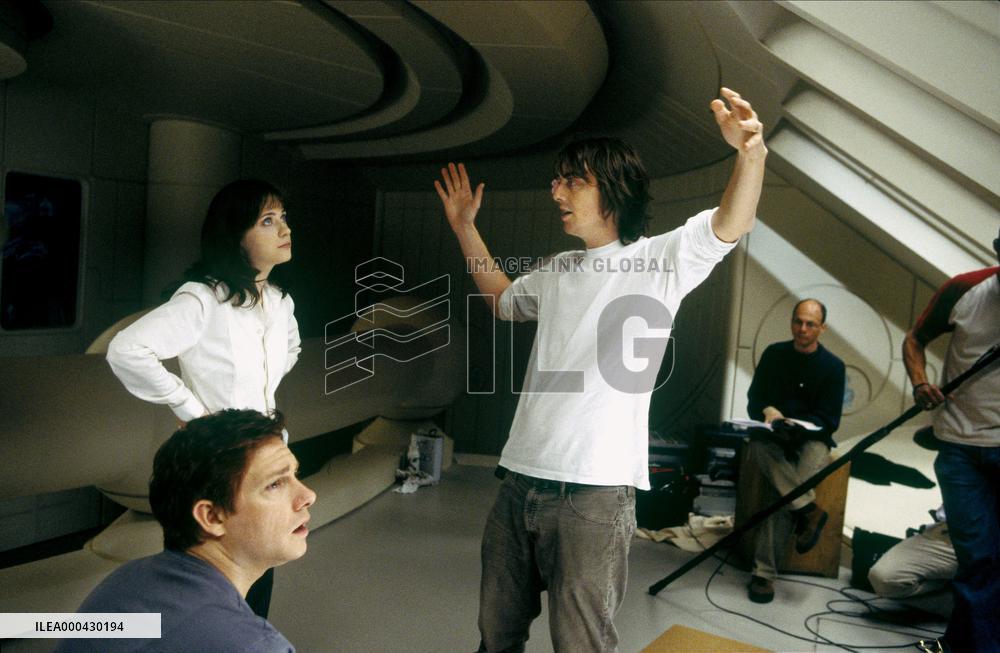 Hitchhiker's Guide To Galaxy (2005)