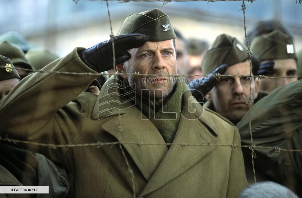 Hart's War (2002)