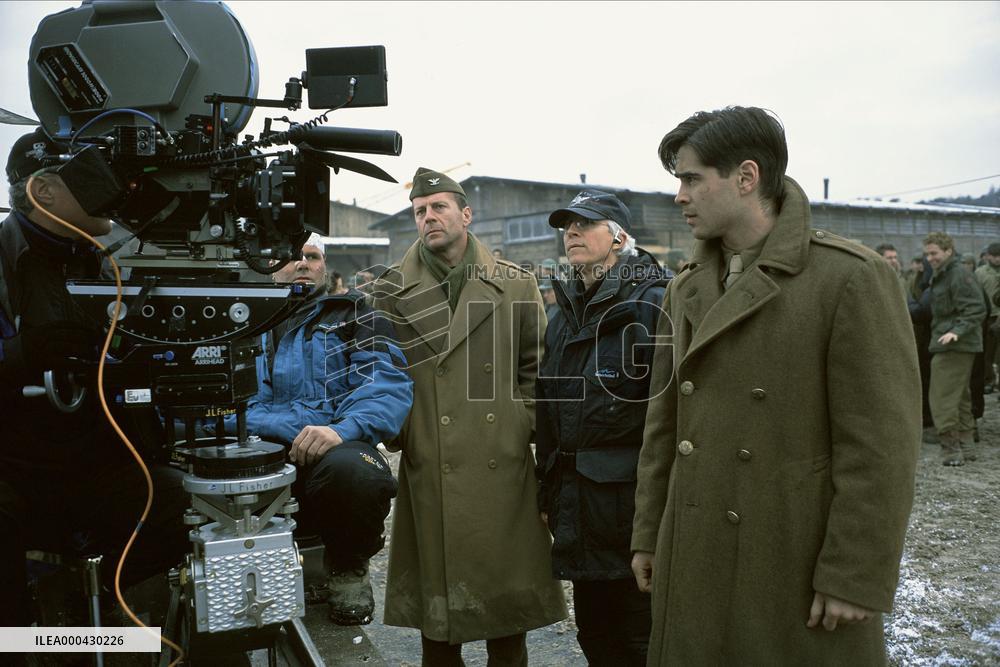 Hart's War (2002)