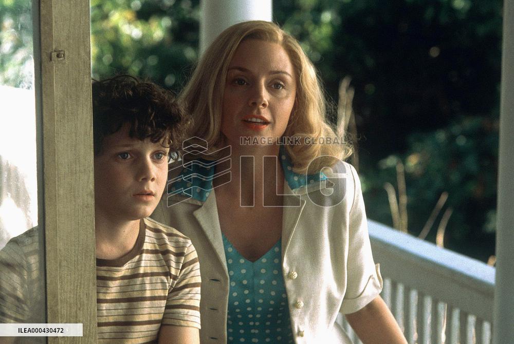 Hearts In Atlantis (2001)