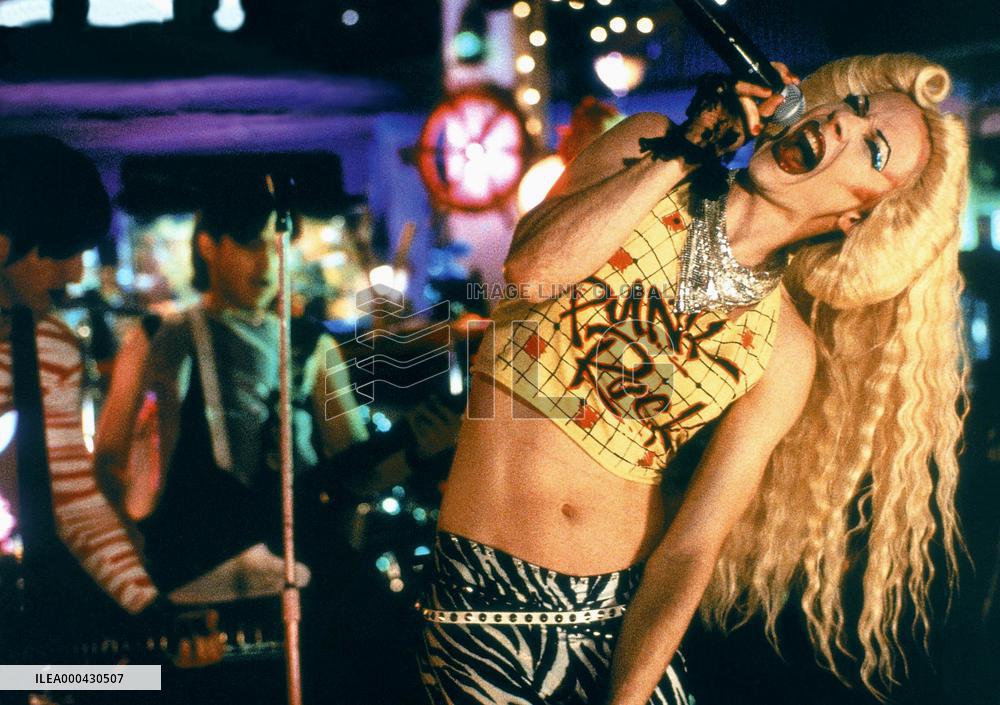 Hedwig And The Angry Inch (2001)