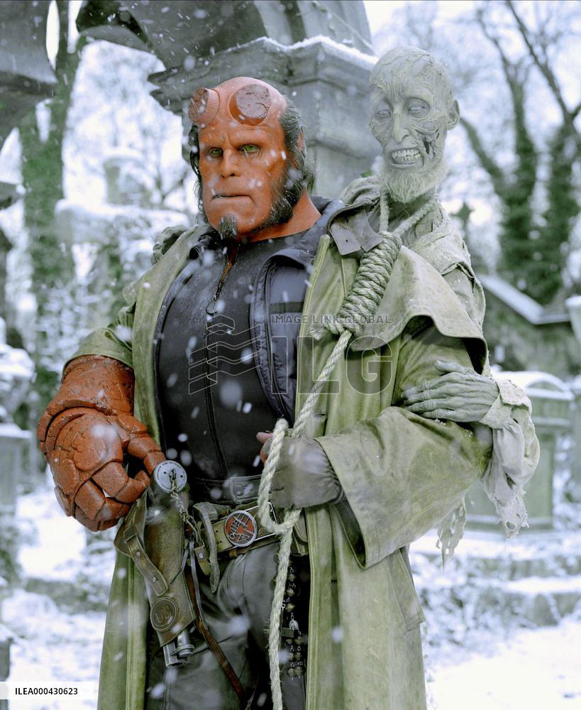 Hellboy (2004)