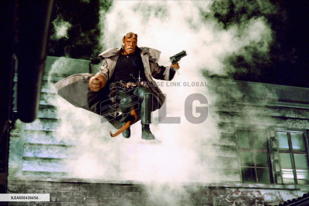 Hellboy (2004)