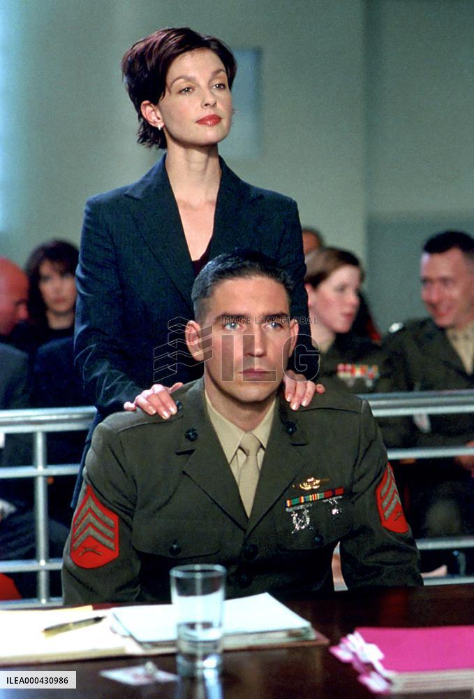 High Crimes (2002)