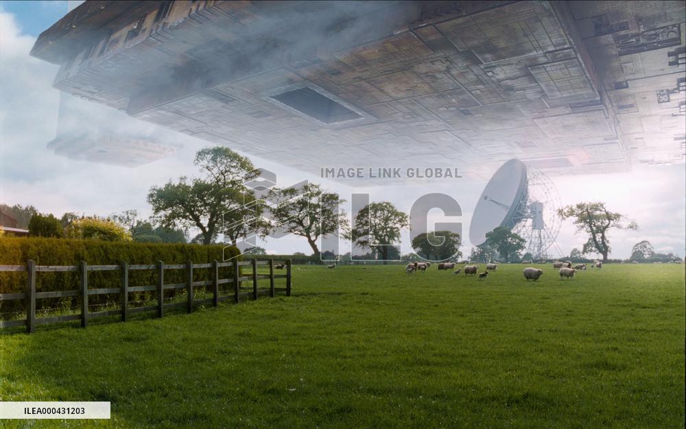Hitchhiker's Guide To Galaxy (2005)