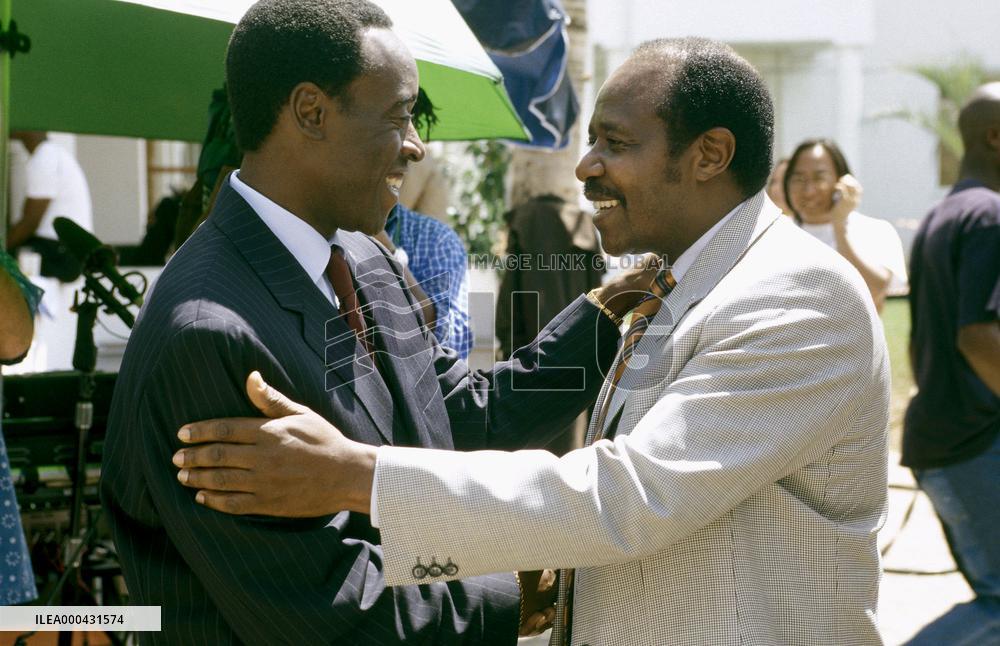 Hotel Rwanda (2004)