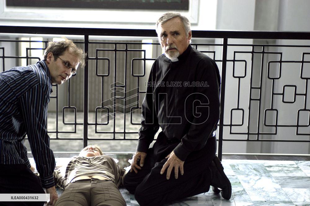 House Of 9 (2005)