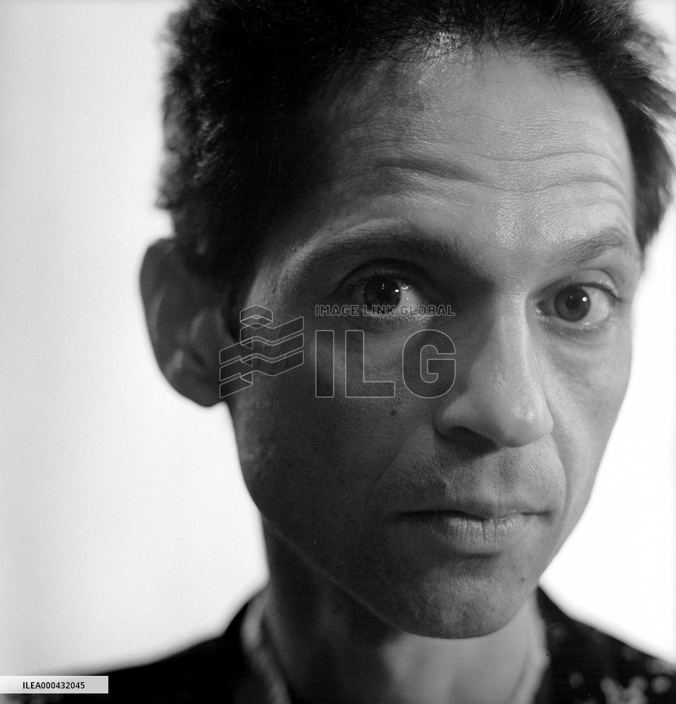 I Am A Sex Addict (2005)