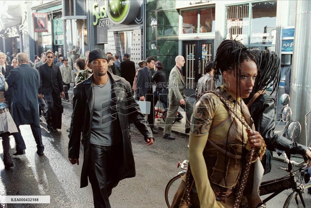 I, Robot (2004)
