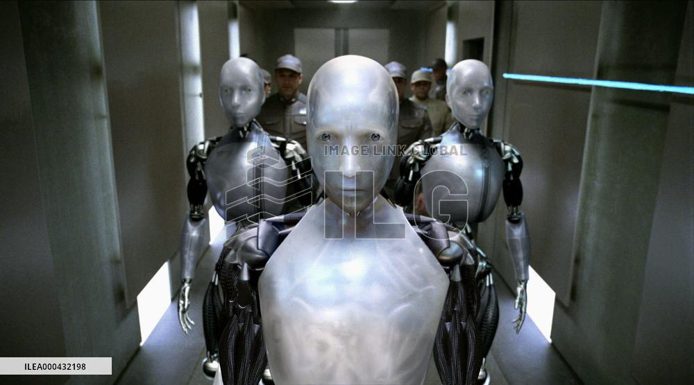 I, Robot (2004)